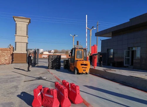 南京市計(jì)量院對(duì)26家糧食購銷公司56臺(tái)地磅進(jìn)行檢測(cè)